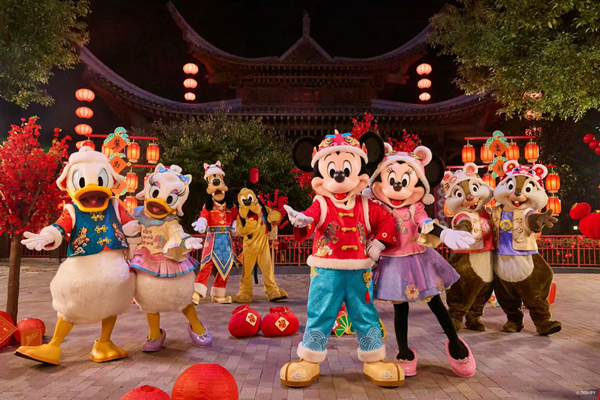 上海ディズニーリゾート、午年の春節祝賀イベントを開催