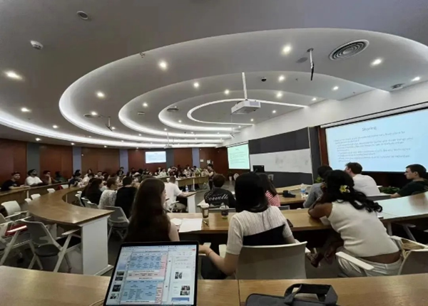 课堂学习.png