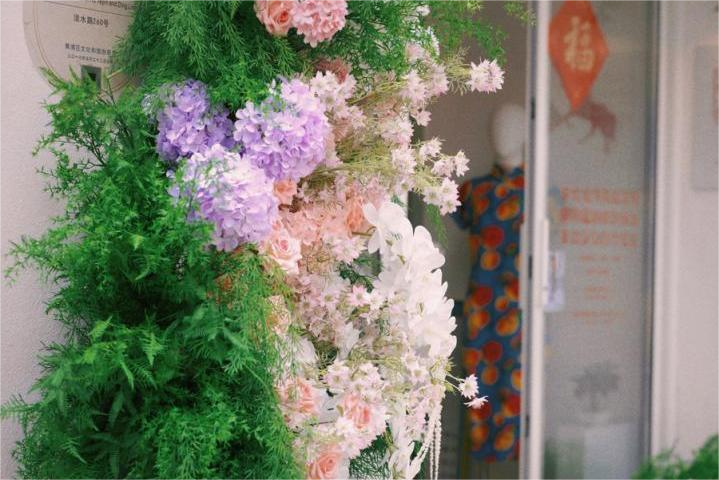 上海国際フラワーショー開幕間近、黄浦区淡水路が「花の街」に変身