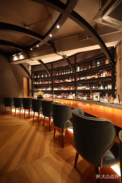 SUZU BAR.jpg