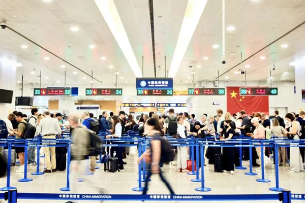 浦東国際空港、出入国者数が中国の空港でいち早く2500万人を突破、引き続き全国首位を維持