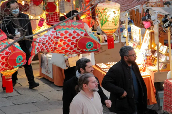 上海で春節を過ごそう 新春園遊会開催