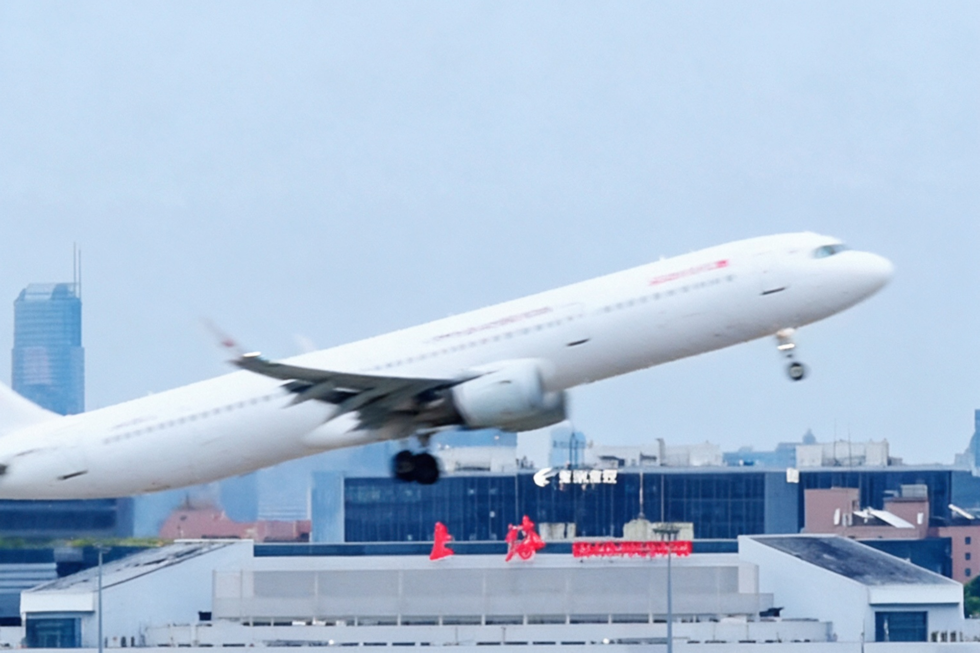 虹橋国際空港、出入国者向けに4つの利便性向上サービスを導入