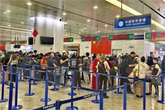 1000万人を突破！上海の出入国者数は持続的に増加